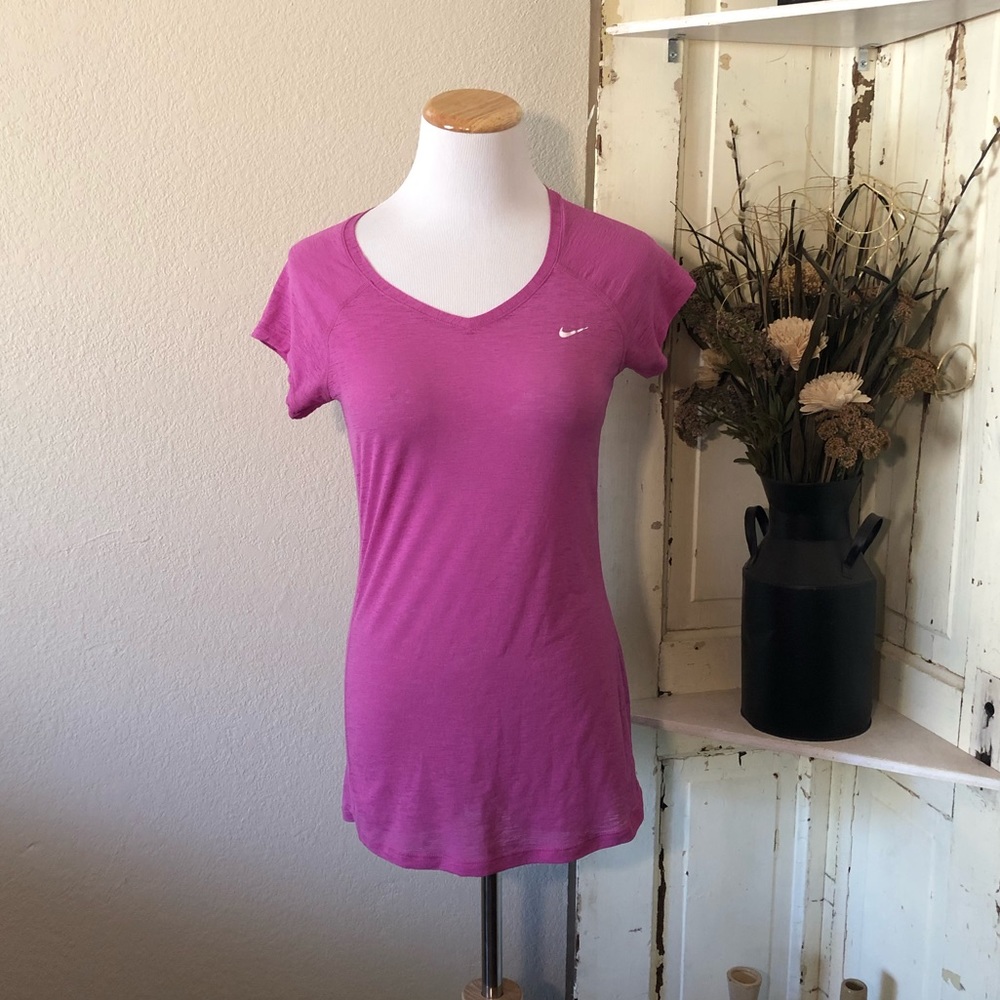 ⭐️Nike Dri Fit Tee